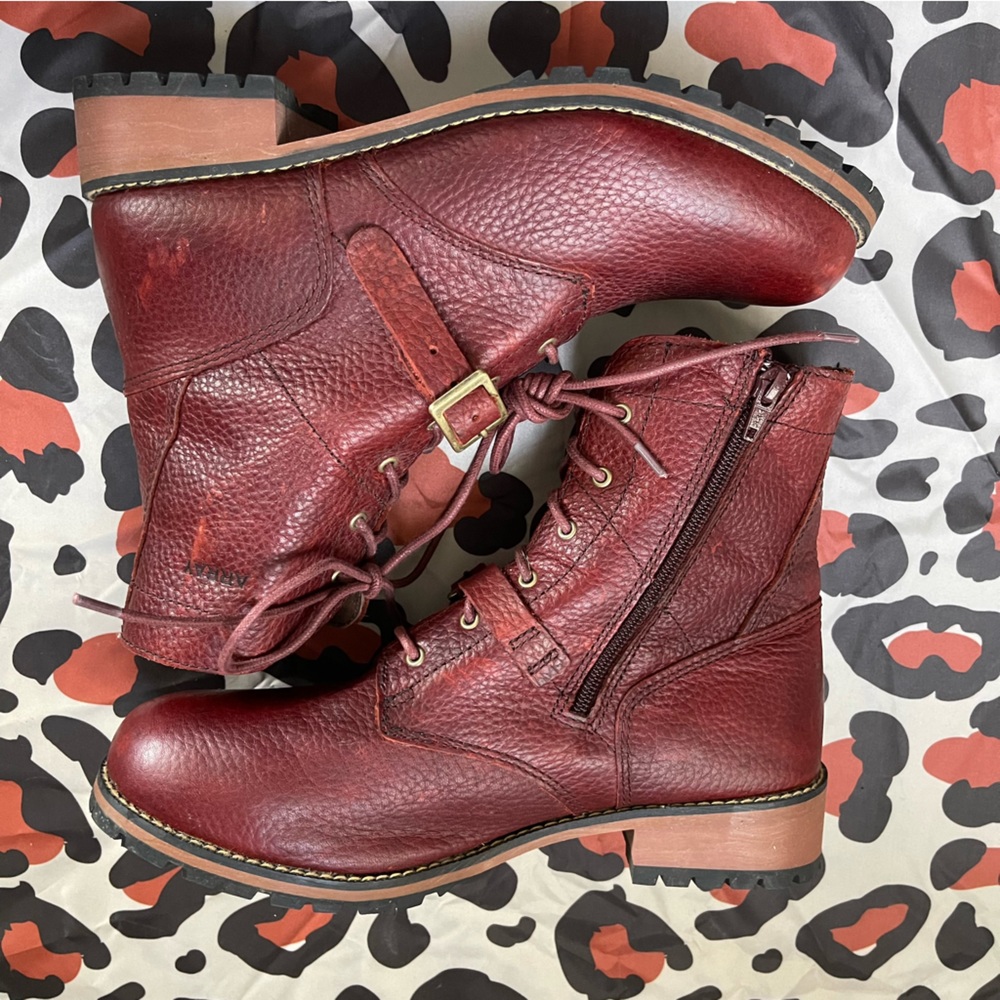 Red Combat Boots - Picture 3 of 6